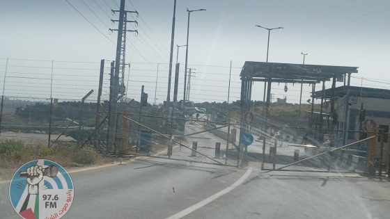 الاحتلال يغلق حاجز بيت اكسا شمال غرب القدس ويمنع طلبة "التوجيهي" من الخروج